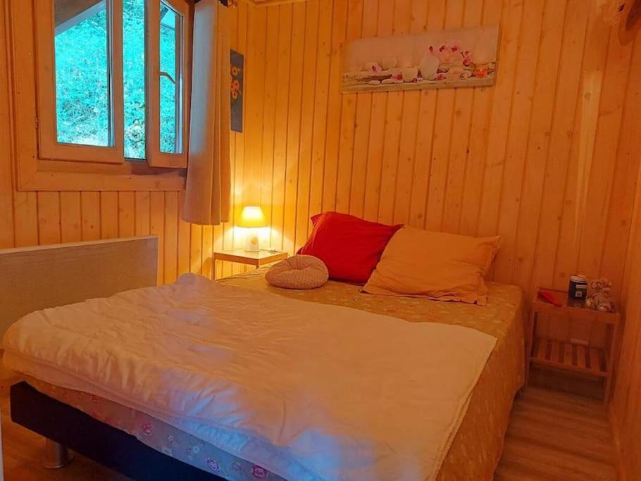 Villa Au Milieu De La Foret Avec A Proximite *